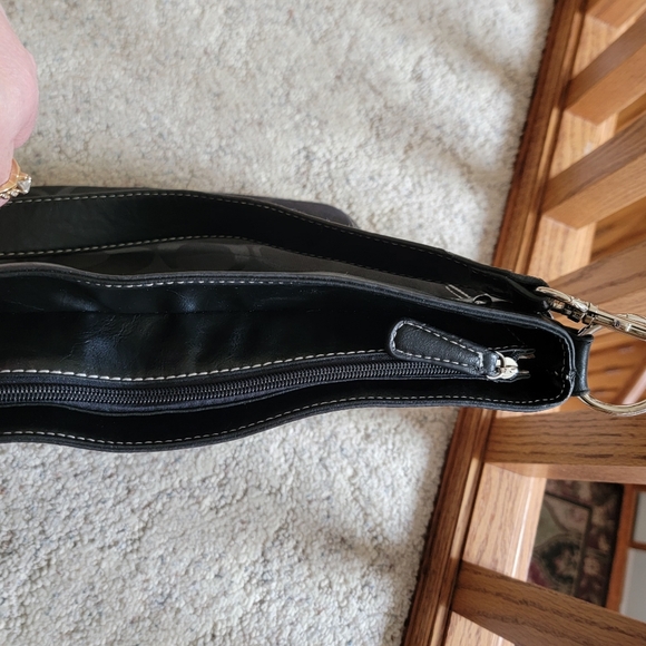 Gucci Shoulder Bag Black - Picture 6 of 10